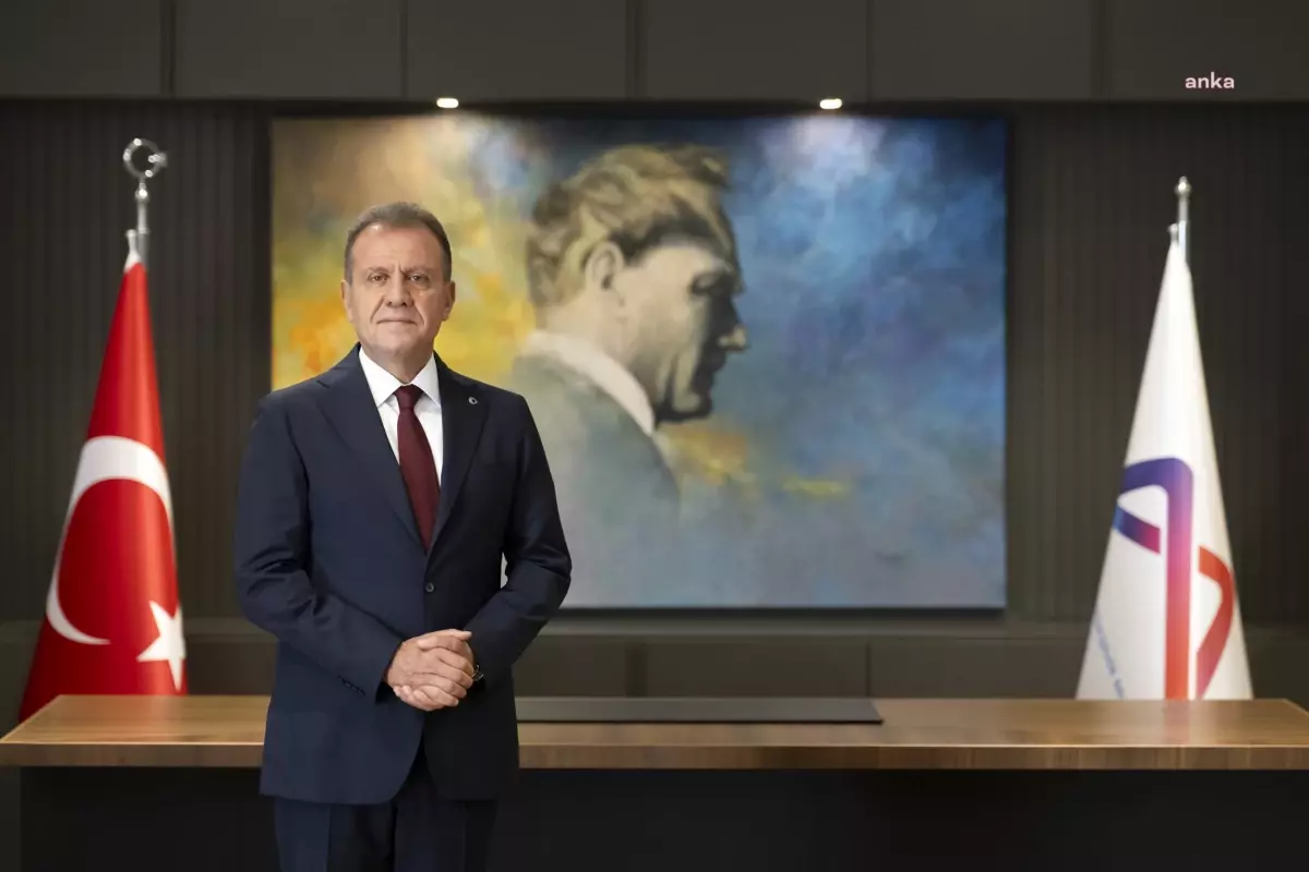 Vahap Seçer, Kadına Yönelik Şiddete Karşı Mücadele Günü’nde Açıklamalarda Bulundu