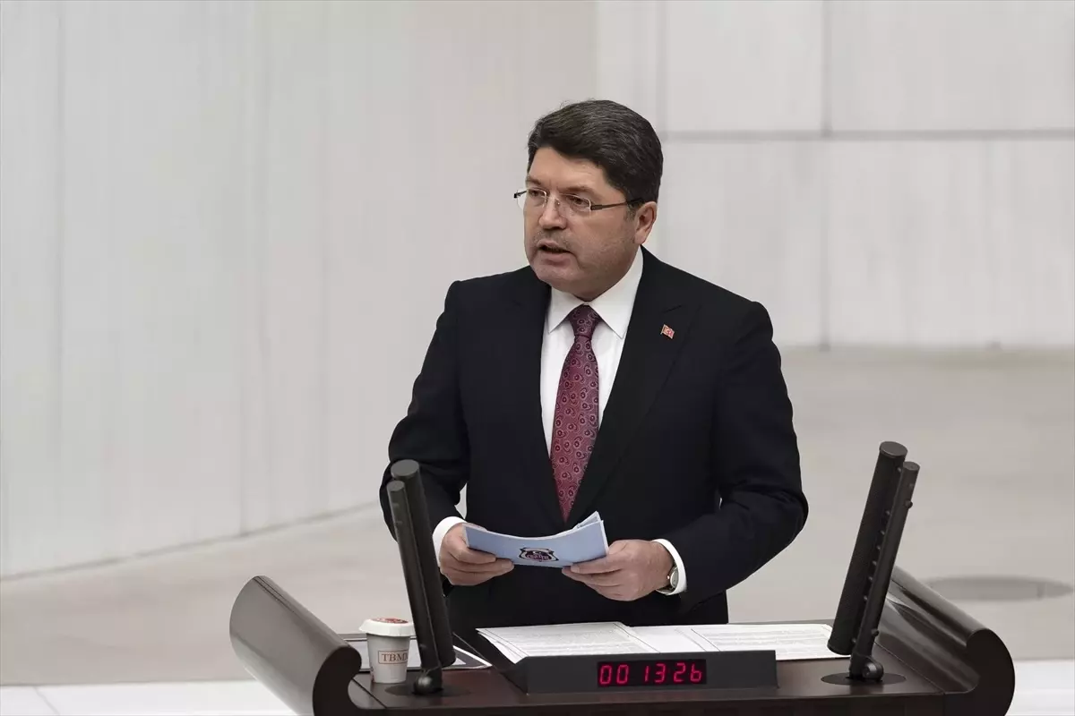 Yeni Anayasa Vurgusu